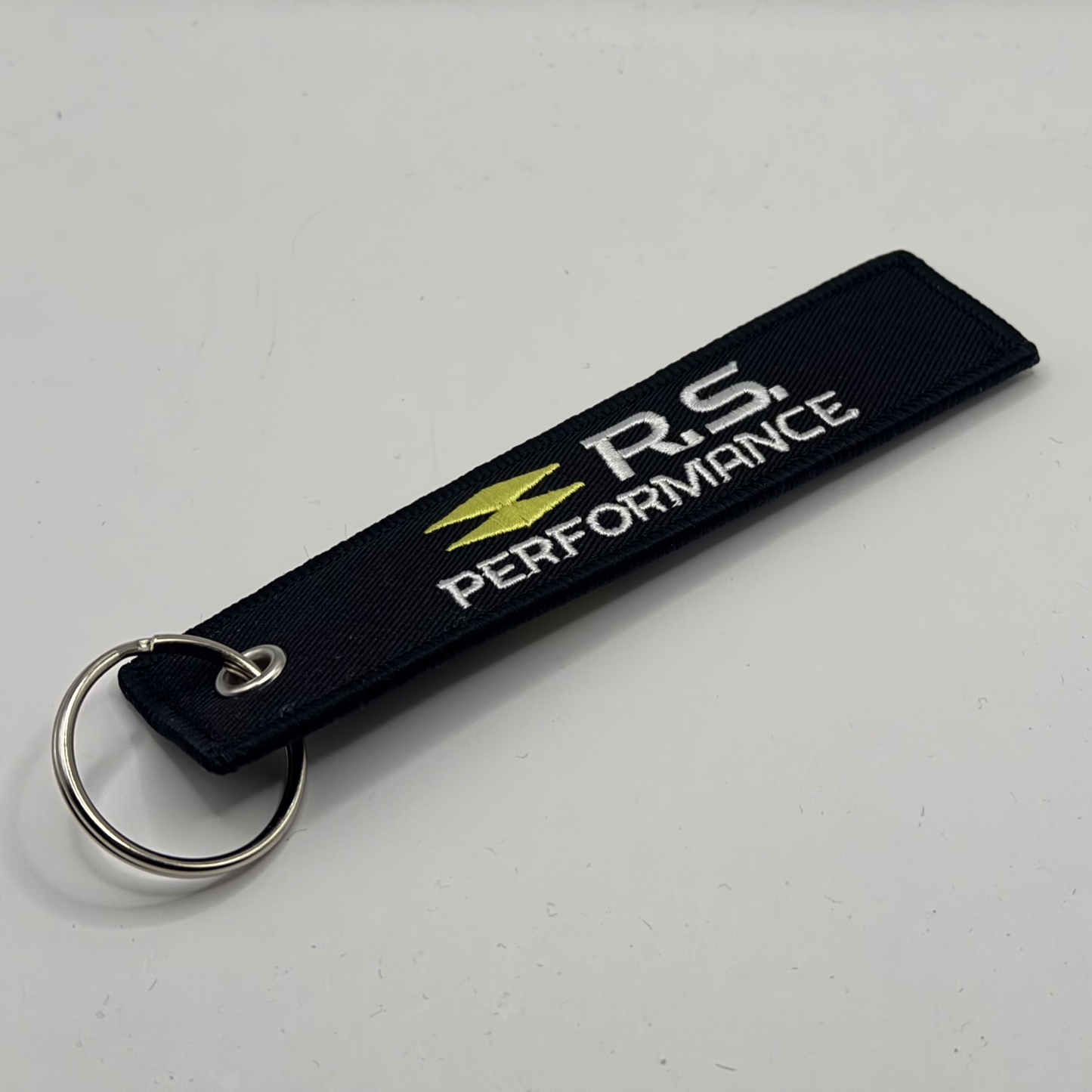 Porte clé "Rs Performance" en Tissu Brodé