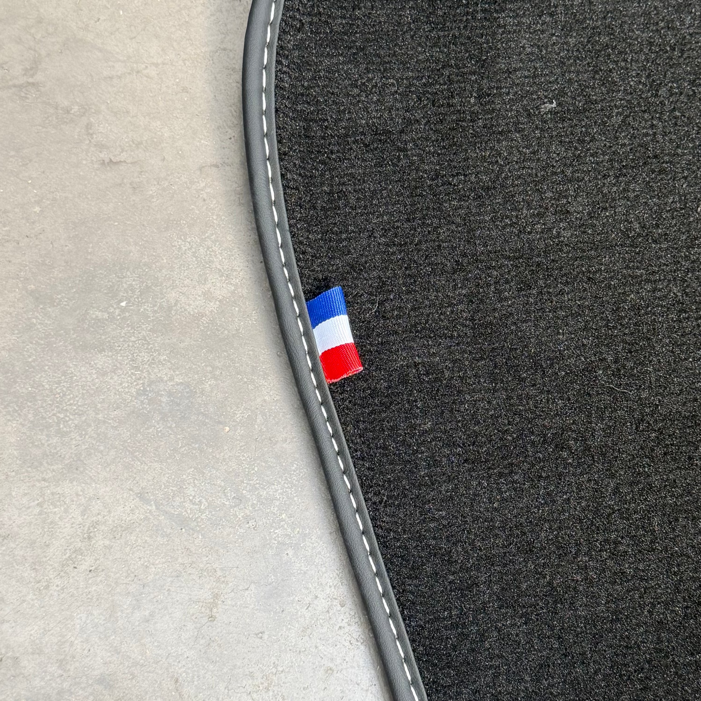 Tapis Suppression Banquette arrière Clio 4rs - JOYAUTO