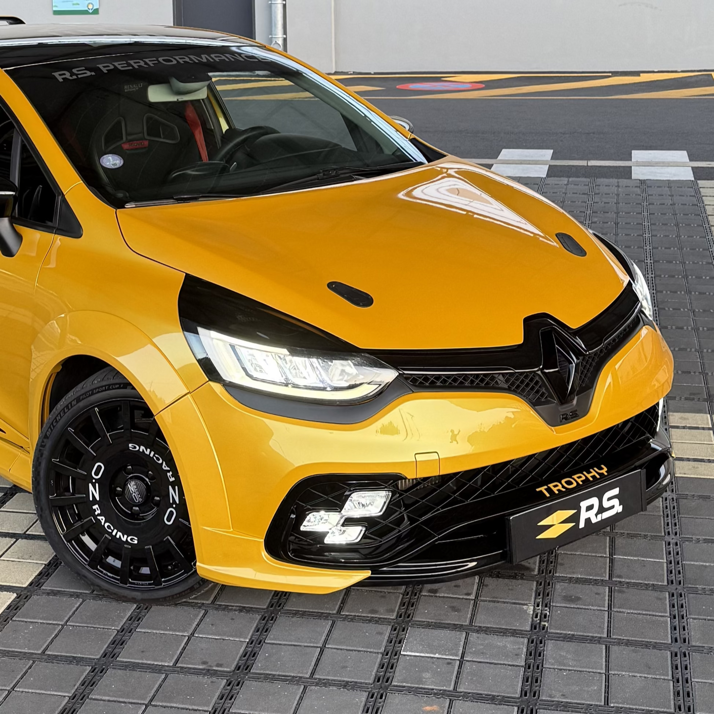 Paupières de phares Clio 4rs - JOYAUTO
