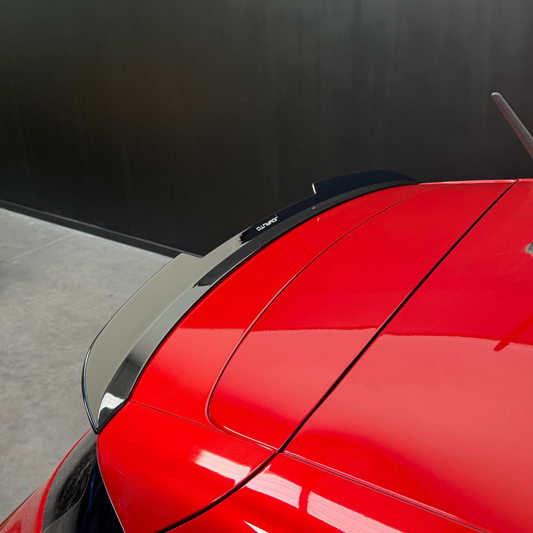 Extension de Becquet Clio 5 JOYAUTO Noir Brillant