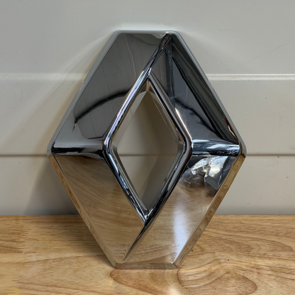 Logo Avant Chrome pour Clio 4 / Clio 4rs / Megane 3rs phase 3