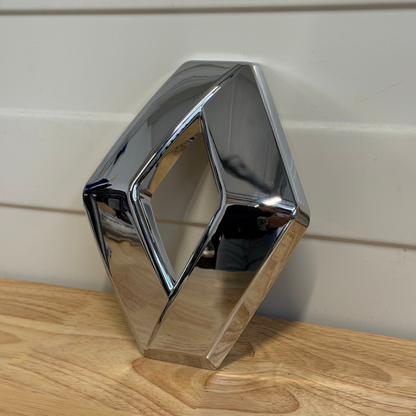 Logo Avant Chrome pour Clio 4 / Clio 4rs / Megane 3rs phase 3